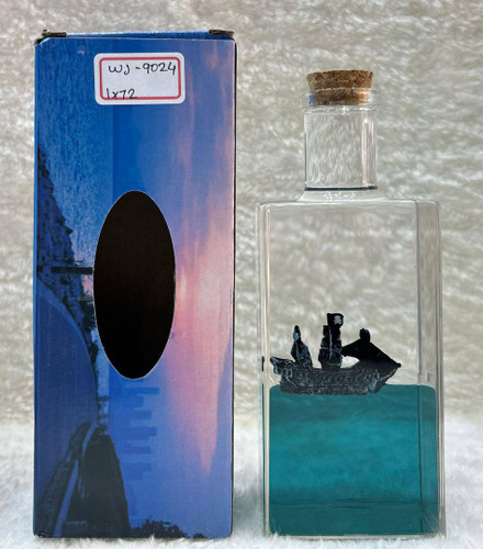 دکوری شیشه ای